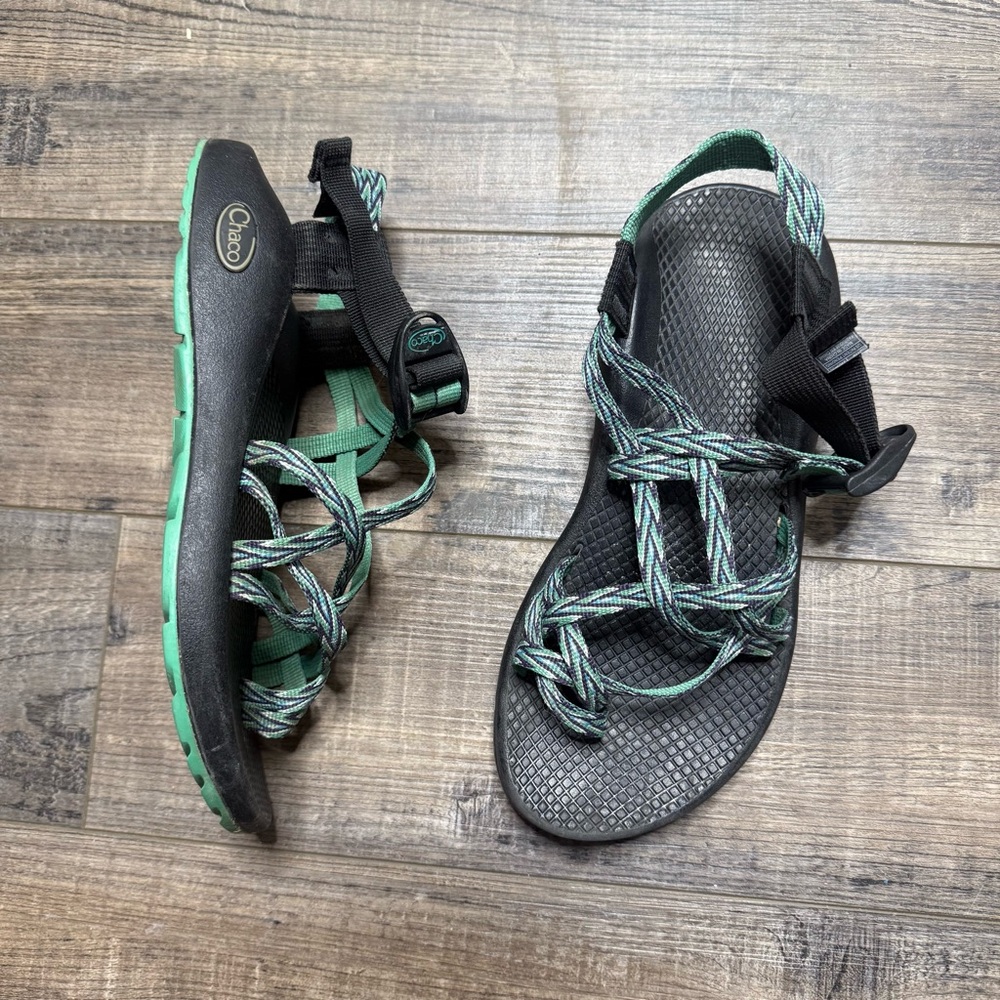 Chaco Black‎ and Teal Adventure Sandals